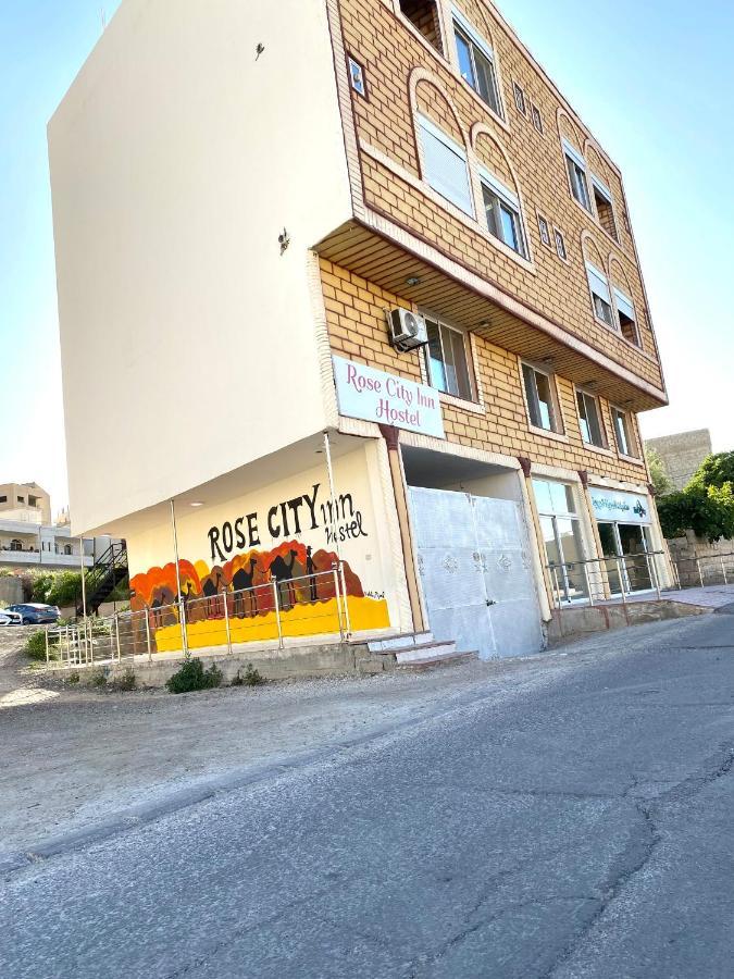 Rose City Inn Wadi Musa Exterior photo